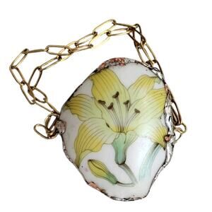 Broken China Bell Yellow Lilly Gold-Plated Paperclip Link Chains